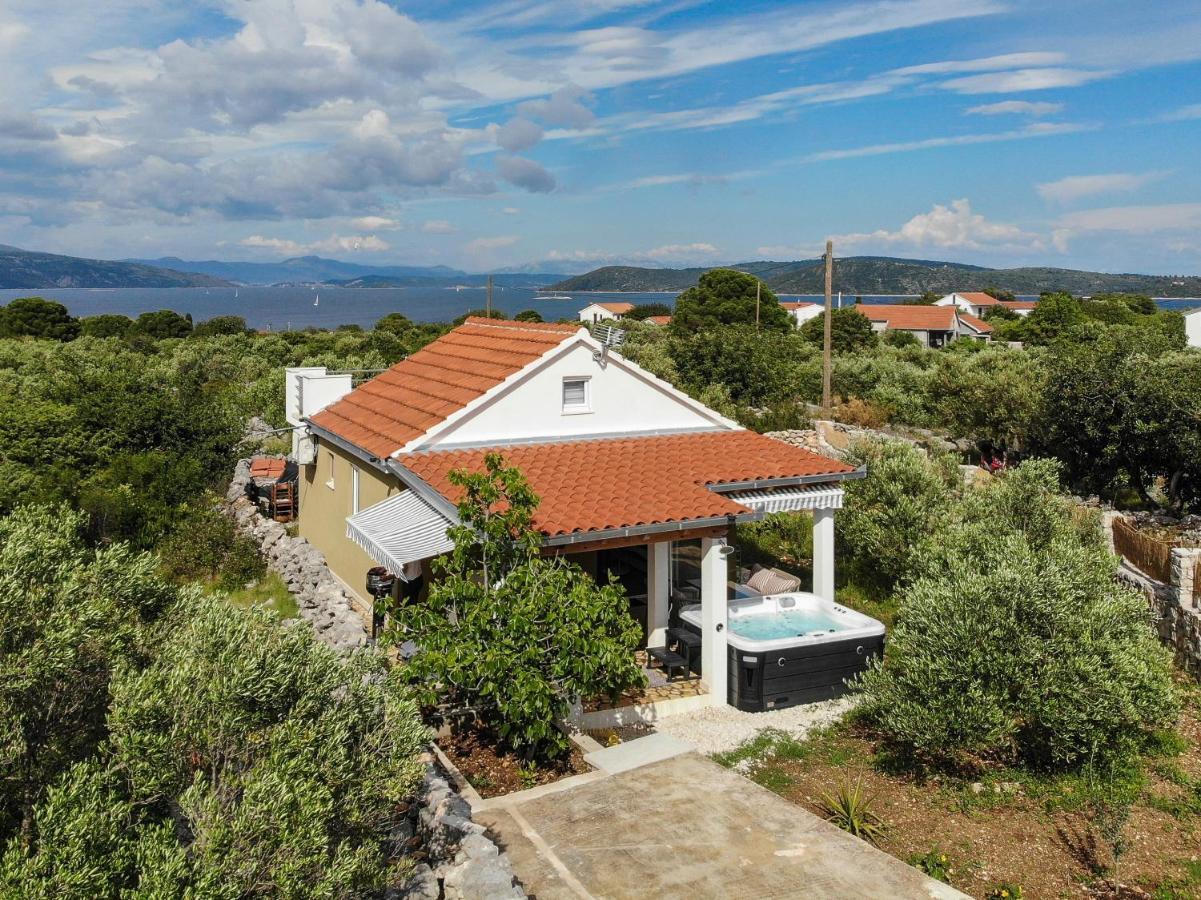Vila Lila Mali Drvenik Exterior foto