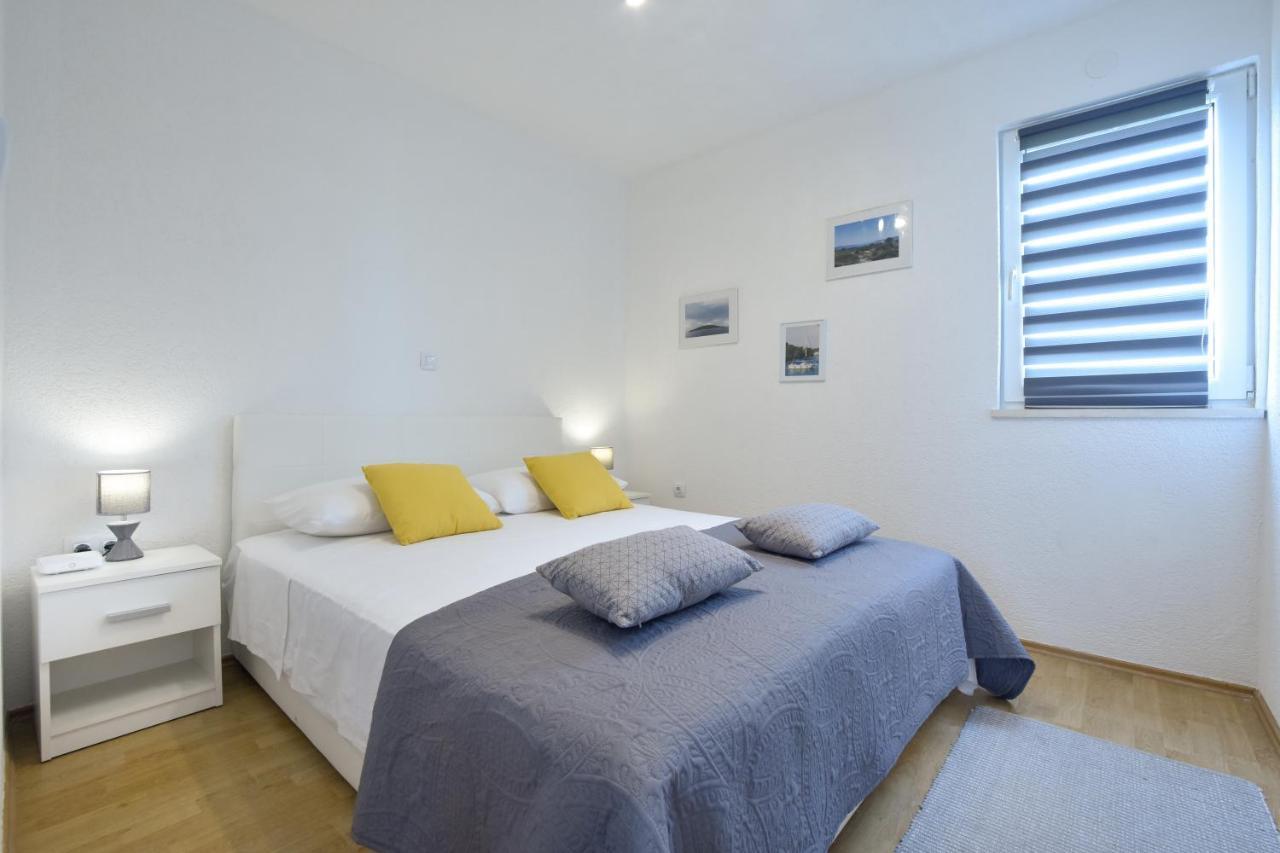 Vila Lila Mali Drvenik Exterior foto