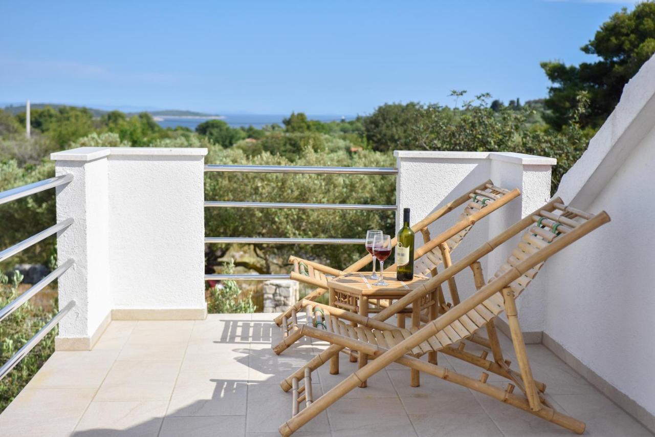 Vila Lila Mali Drvenik Exterior foto